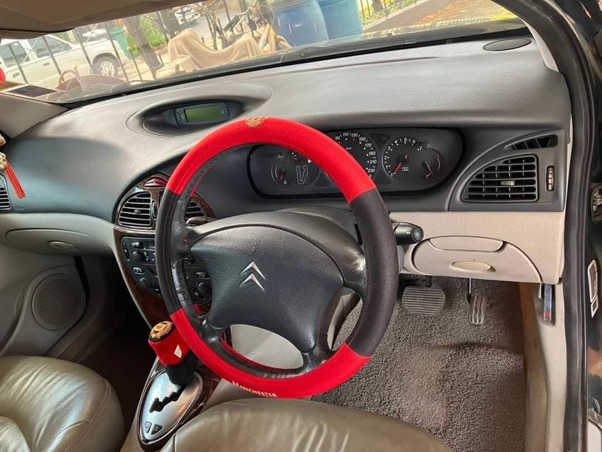 ปล่อยต่อ Citroen C5 ปี 2000  5