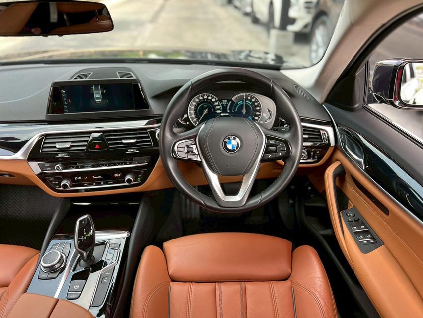 BMW SERIES 5, 530e 2.0 ELITE ปี 2019 โฉม G30 ปี17-24 สีเทา Plug-in Hybrid รูปที่ 12