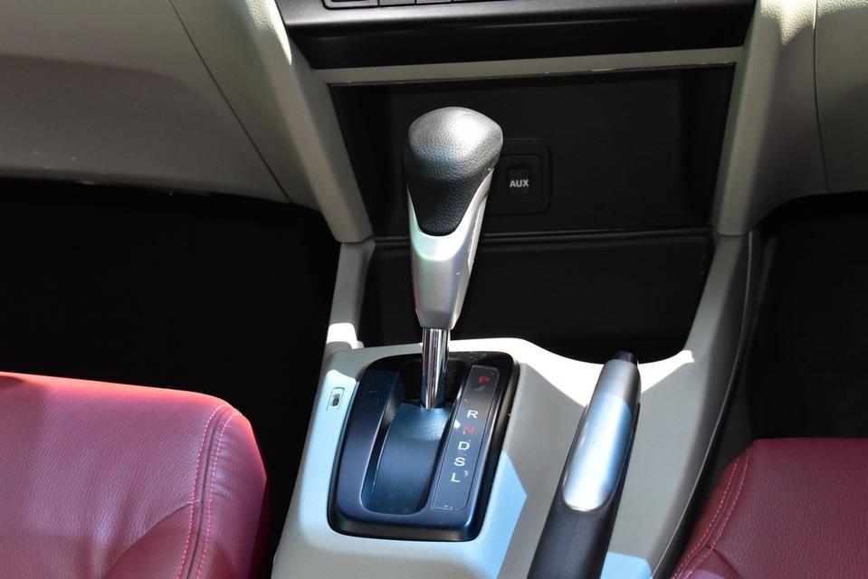 รหัสรถ PB8073 HONDA CIVIC 1.5 HV AUTO 2014 เบนซินไฟฟ้า รูปที่ 13