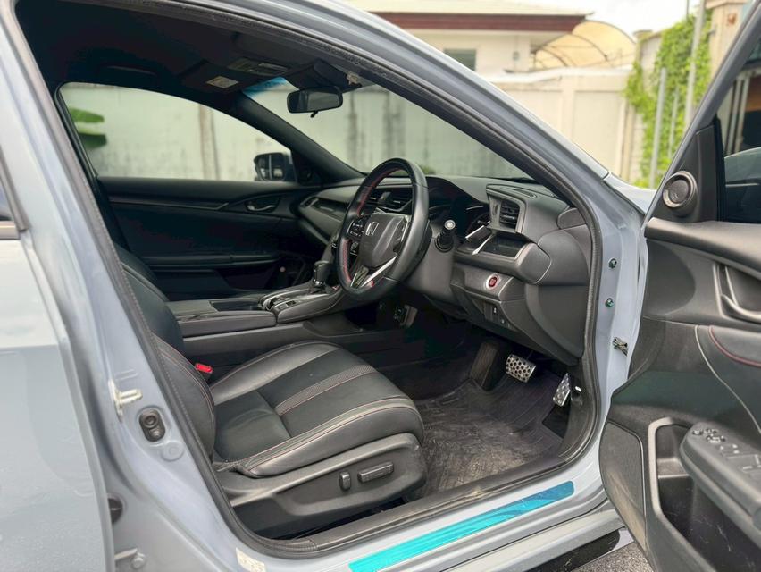 Honda Civic FK 1.5 Turbo RS mnc ปี 2021 15