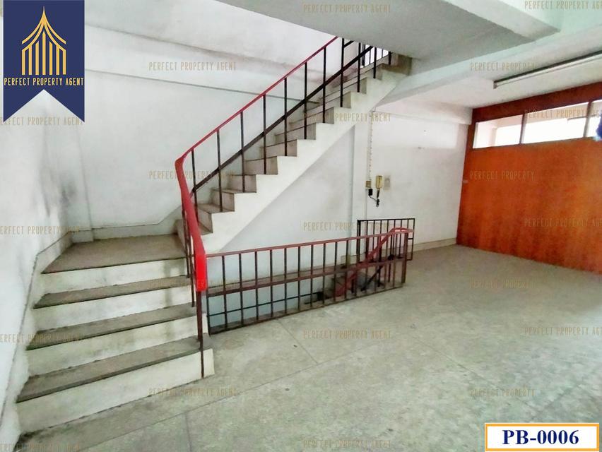 อาคารพาณิชย์ 2 คูหา บางมด ประชาอุทิศ ทุ่งครุ กรุงเทพมหานคร 850 ตรม 61 ตรว 8