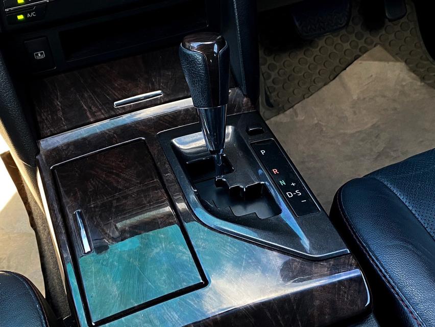 Toyota Camry 2.0G Extremo 16