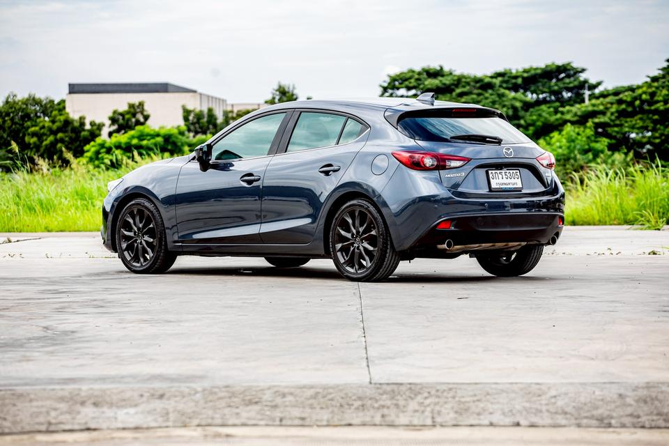 Mazda3 Skyactiv 2.0 S Hatchback ปี 2014 สีเทา มือเดียวป้ายแดง 8