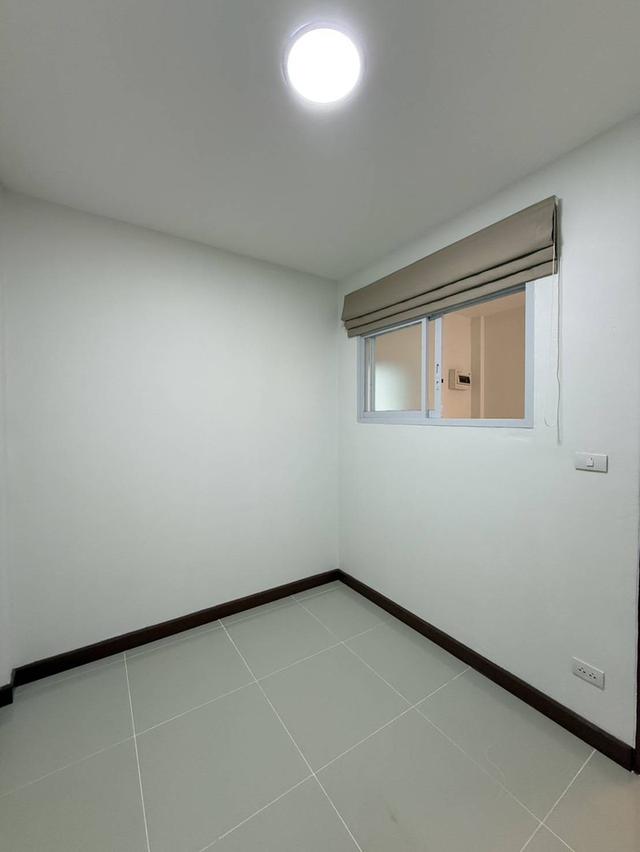 หมู่บ้าน นนทวีวิลล์  5 ถนนมิตรไมตร 17