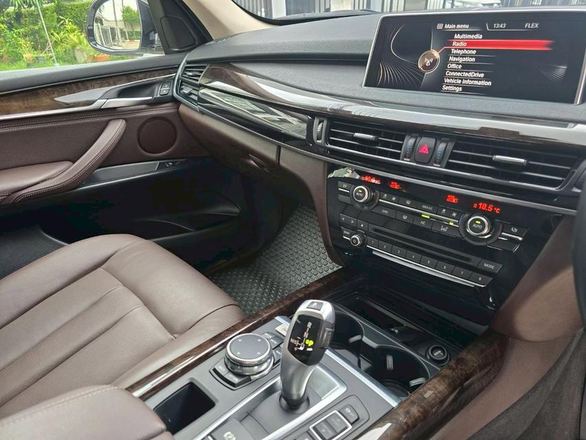 ขาย BMW X5 Sdrive 25d ปี17 9
