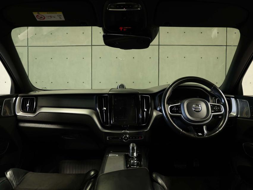2018 Volvo XC60 2.0 (ปี 17-26) T8 R-Design AWD SUV AT B871 รูปที่ 6