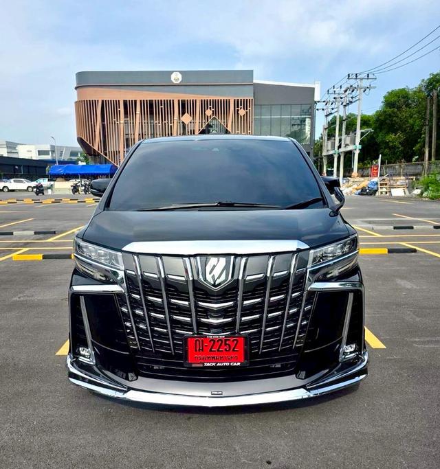 Toyota ALPHARD 2.5SC PACKAGE สีดำ ปี 2022 ไมล์ 55,000 กม.  2