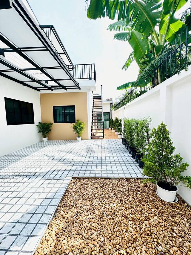 หมู่บ้านบัวทอง4 2