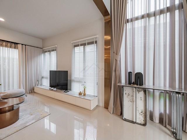 ให้เช่าบ้านเดี่ยว 2 ชั้นหลังมุม 68.5 ตรว. 4 ห้องนอน โครงการ บุราสิริ กรุงเทพกรีฑา Burasiri Krungthepkreetha ใกล้ Brighto 2