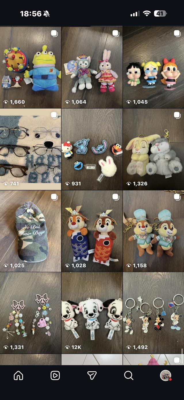 ขายของ มือ1 มือ2 ของจุ้กจิ้ก เสื้อผ้า พวงกุญแจ ของใช้ ของแต่งห้อง ของ Disney มีป้ายแท้ แบรนด์มือ2 คุณภาพดี ไม่มีตำหนิ