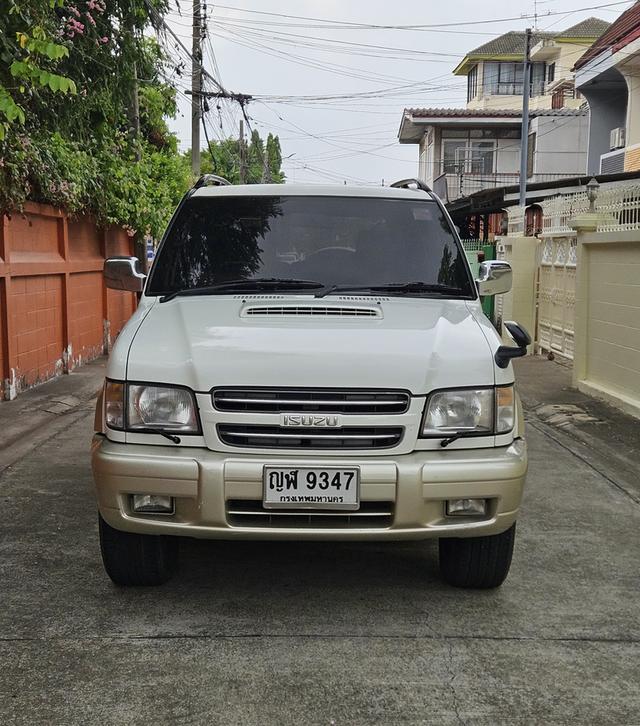 ISUZU TROOPER 3.2 สีขาวทูโทน ปี1998 รูปที่ 10