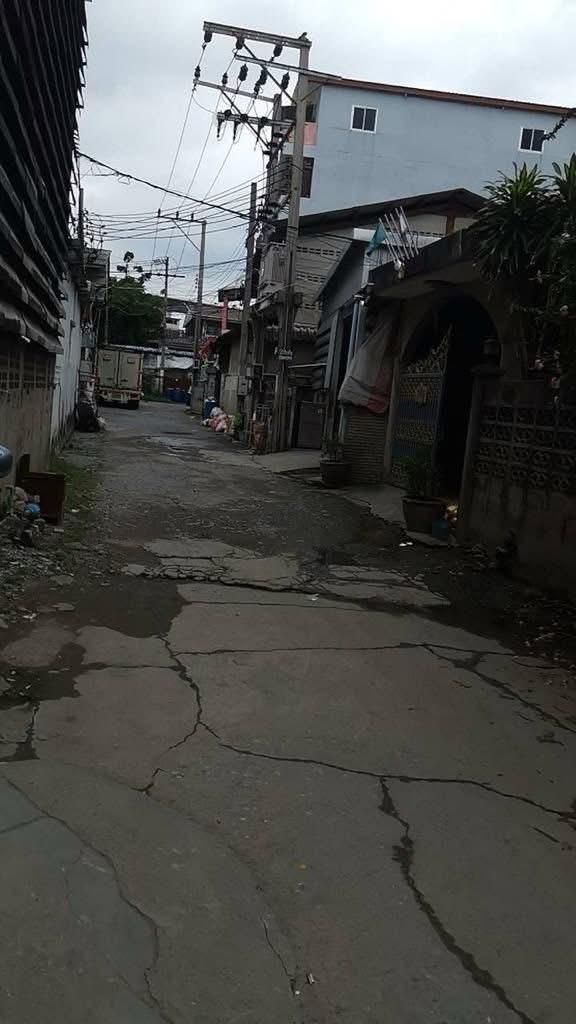 ที่ดินย่านสุขสวัสดิ์