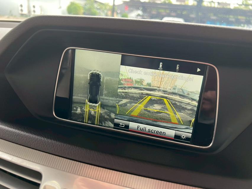 Benz E300 AMG Bluetec (W212) 2014 พร้อมใช้งาน 19
