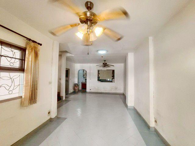 บ้านทาวน์เฮ้าส์ 2ชั้น 4