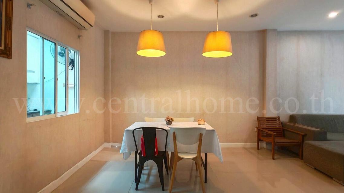 ทาวน์เฮ้าส์ 2 ชั้น ไลโอ นอฟ ดอนเมือง - แจ้งวัฒนะ พร้อมอยู่ 11