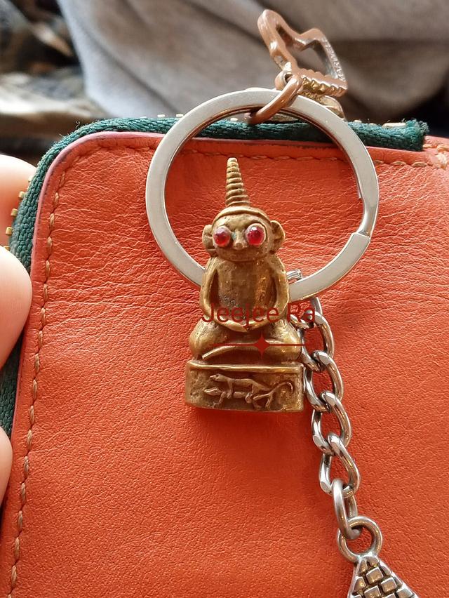 แบ่งปันงั่งหลวงปู่ฤทธิ์ บูชา650 รส สนใจแชตได้คะ ขนาดเล็กน่ารักเท่าเหรียญ5บาท พุทธคุณโชคลาภ  สนใจรับแชตได้คะ