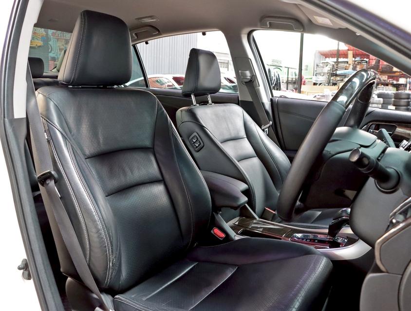 HONDA ACCORD 2.0 EL i-VTEC ปี13จด15สภาพกริ๊บๆ เครื่อง+ช่วงล่างแน่น ไมล์น้อย 10