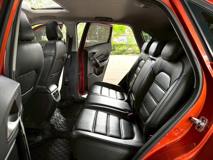 ขายรถ MG GS 1.5X Sunroof ปี 2018 สีส้ม เกียร์ออโต้ 12