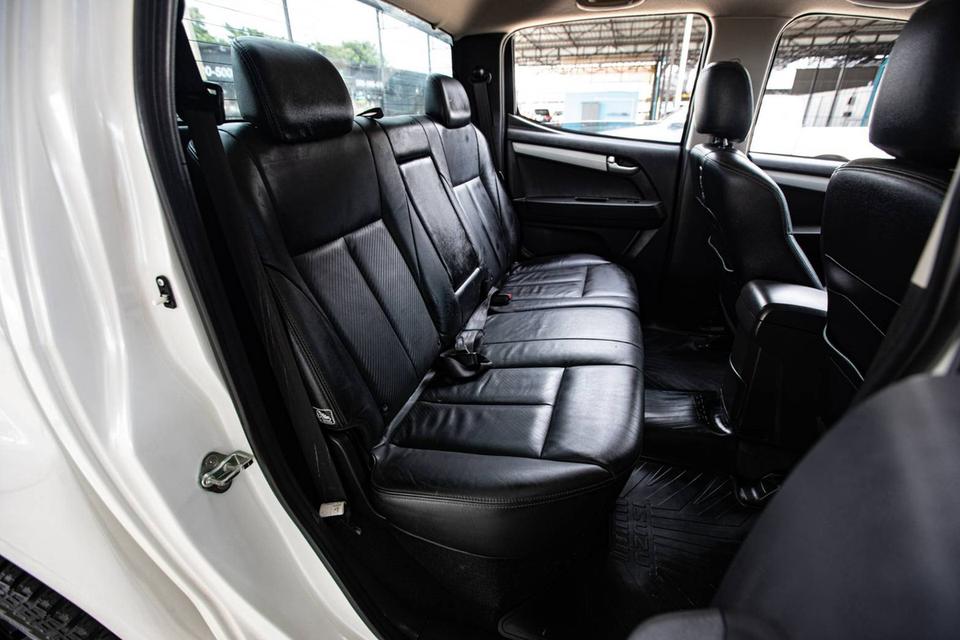 #ISUZU D-MAX HI-LANDER CAB4 3.0 VGS Z ปี 2015| เกียร์ธรรมดา | สีขาว | ดีเซล🚘 รถบ้านสวย เดิมโรงงาน✅ เจ้าของดูแลดี เปลี่ยนถ่ายของเหลวตามระยะ✅ รูปที่ 14