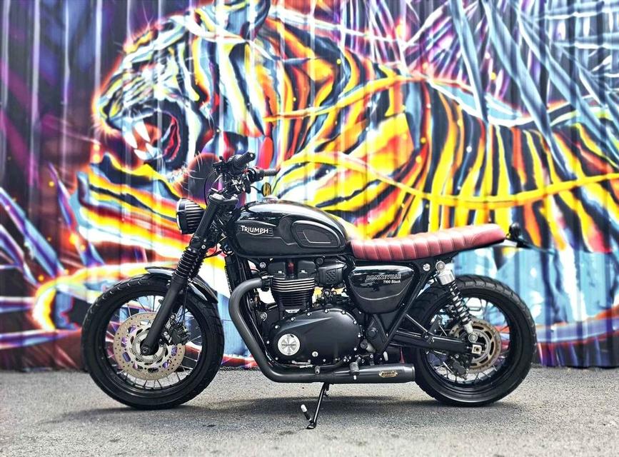 2015 Triumph T100 Black  สุดคลาสสิค