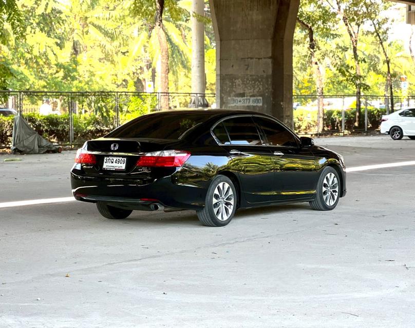 ขายรถ Honda Accord 2.4EL ปี 2014 สีดำ เกียร์ออโต้ 4