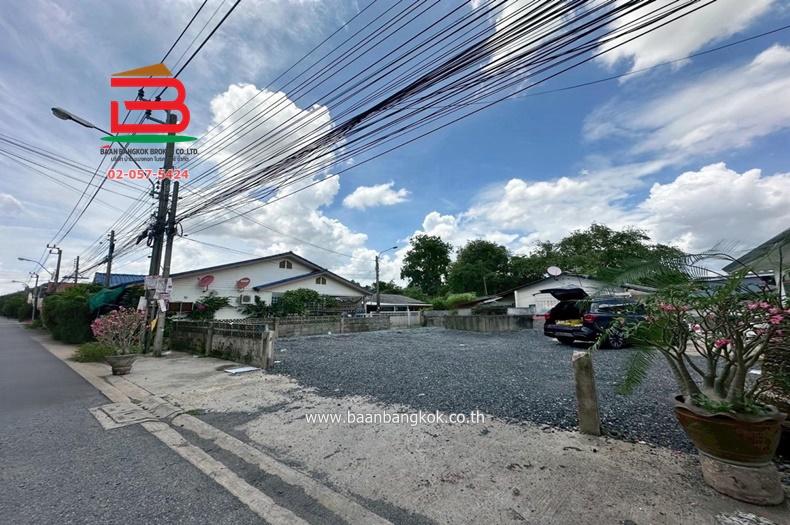 ให้เช่า ที่ดินถมแล้ว หมู่บ้าน ชลลดา สายไหม (ซอยสายไหม 34) เนื้อที่ 64 ตรว. ใกล้ตลาดเอ.ซี สายไหม ถนนสายไหม แขวงสายไหม เขตสายไหม กรุงเทพมหานคร 3