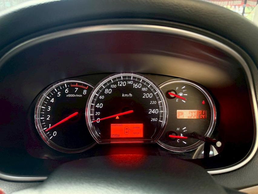 NISSAN TEANA 2.0 200XL ปี2011 รถบ้านแท้ รถสภาพกริ๊บๆ  พร้อมใช้งาน 14