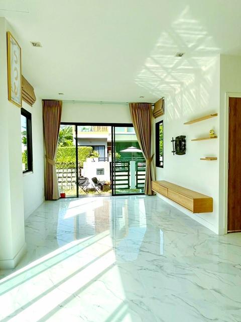 พื้นที่กว้าง 49 ตร.วา. 195 ตร.ม. 4นอน 3น้ำแยกสะแกงาม 600ม.พระราม 2 ขาย-ให้เช่าบ้านเดี่ยว แปลงมุม เทียนทะเล11-17 3