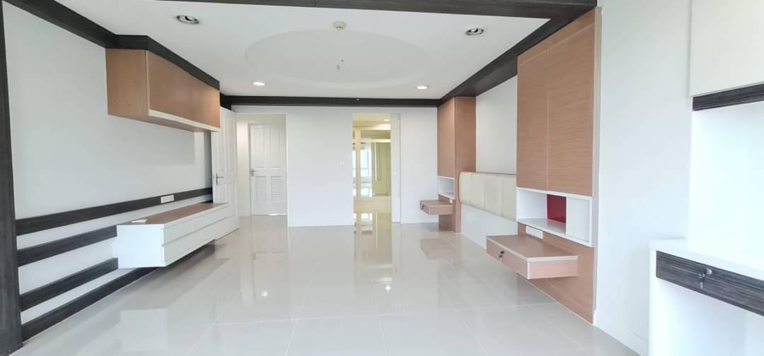 คอนโด เดอะบีชบางแสน ติดทะเล ใกล้มหาลัยบูรพา 1