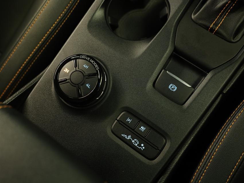 2024 Ford EVEREST 2.0 (ปี 22-28) WildTrak 4WD SUV AT รูปย่อยที่ 3