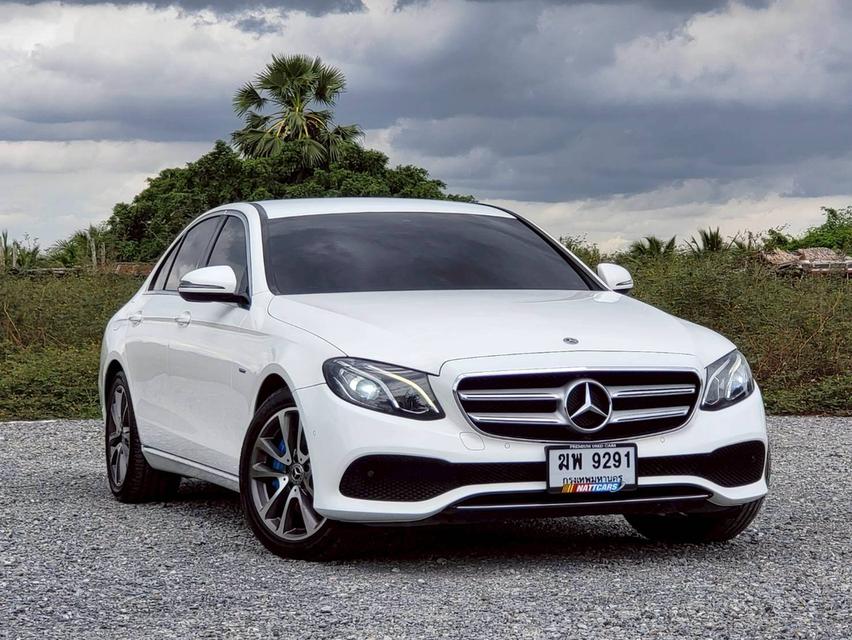 รหัสรถ NC9291 🚘 MERCEDES-BENZ E350e AV ปี 2017