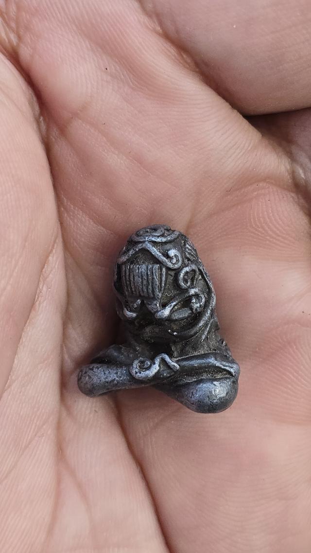 พระปิดตายันต์ยุ่ง เนื้อตะกั่ว  7