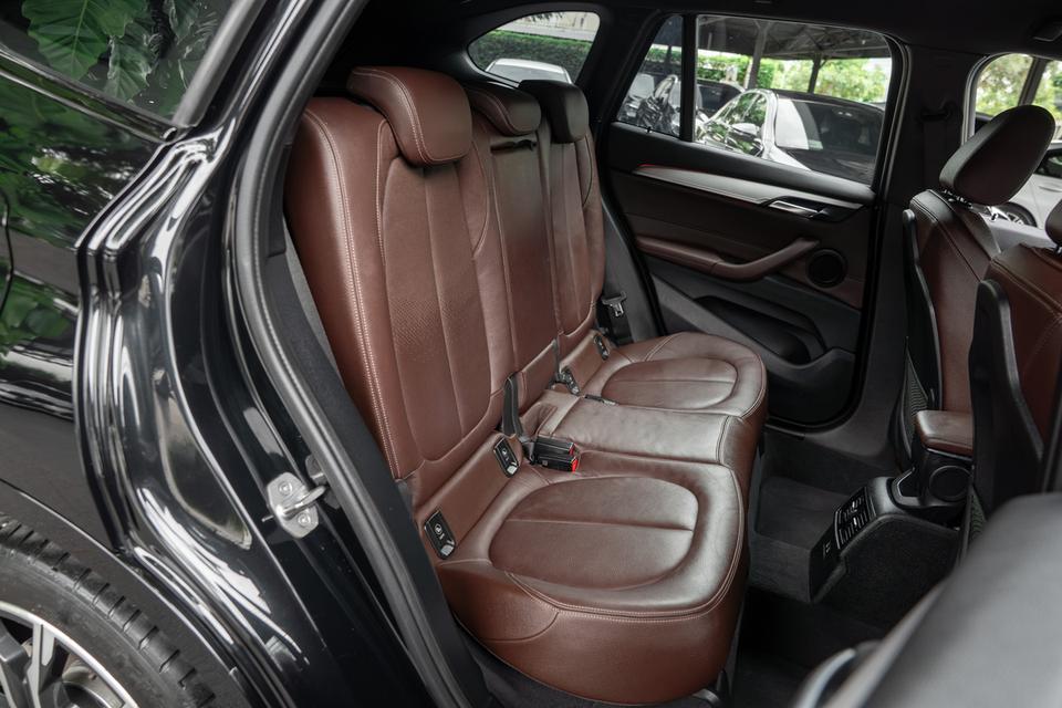 “ BMW X1 sDrive20d M Sport LCI ” ปี 2021 ⏱วิ่งเพียง 53,xxx km. 6