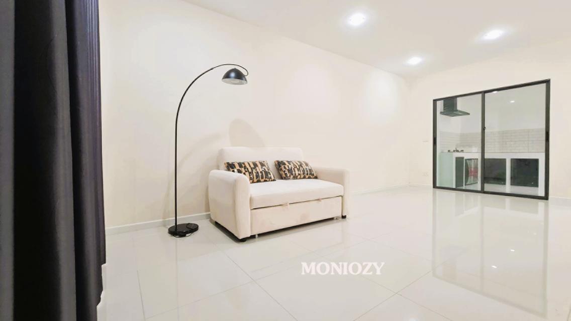 ให้เช่าทาวน์โฮม 3 ชั้น + ชั้นลอย สไตล์ Premium Townhome โครงการ EIGEN พระราม 9 – ศรีนครินทร์ 5