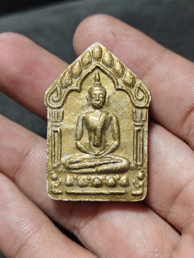 พระขุนแผน หลวงพ่อสาคร วัดหนองกรับ เนื้อผงทาบรอนด์ ฝังตะกรุด 2 ดอก