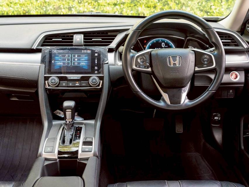 Honda Civic 1.8 EL ปี 2017 ♨️ ประกันเครื่องเกียร์3ปี3หมื่นkm ♨️ รูปที่ 3