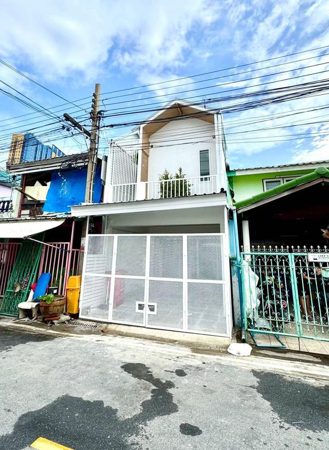 หมู่บ้านรัตนาธิเบศร์ 2