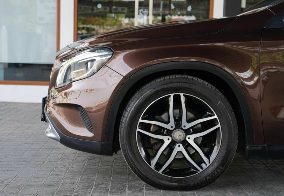 Benz GLA 200 ปี 2015 หรูหรา ราคาประหยัด ไมล์น้อย 18