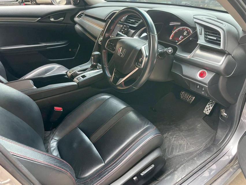 HONDA CIVIC FC  1.5 RS TURBO (MNC)  TOP  ปี 2019 สีเทา  เกียรออโต้  12