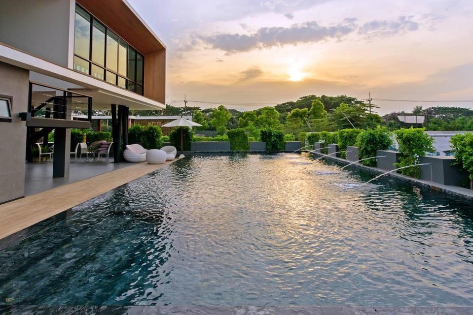 🏡🪄 บ้านเดี่ยว 3 ชั้น พรีเมียม! ชีวิตรีสอร์ทส่วนตัว พร้อมคลับเฮ้าส์ สระว่ายน้ำ และระบบรักษาความปลอดภัย 24 ชม. 14
