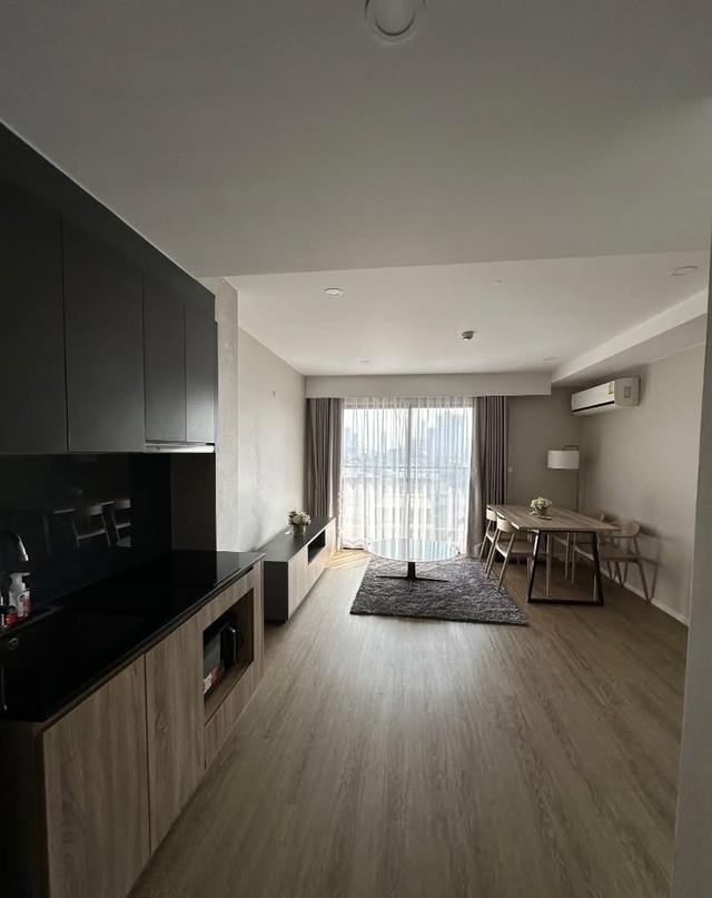 2BR blossom condo @ sathorn - chreonrat 14