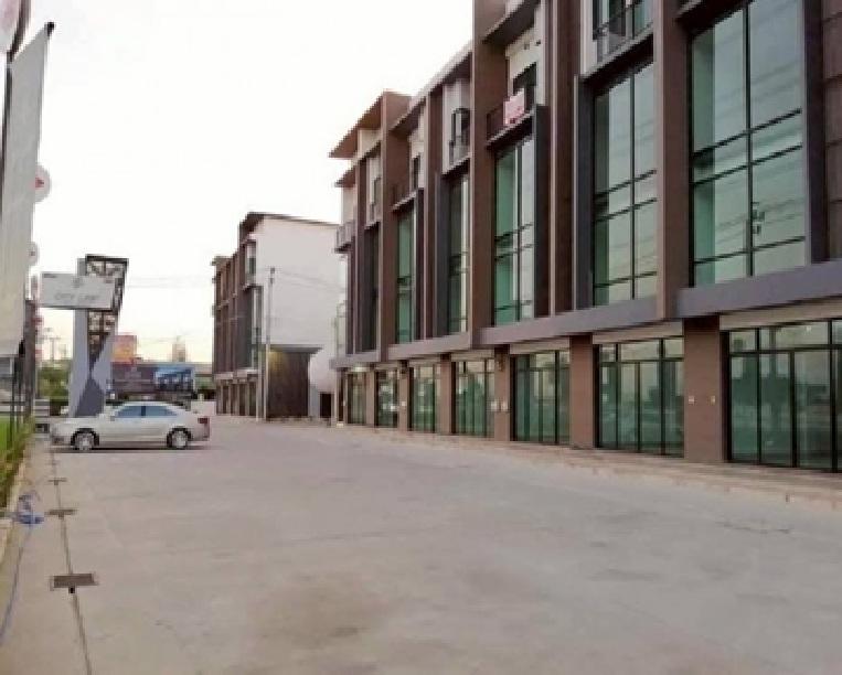 ให้เช่า อาคาร / Home Office 3.5 ชั้น / โครงการซิตี้ ลิงค์ พระราม 9-ศรีนครินทร์ ถนนคู่ขนานกาญจนาภิเษก 2