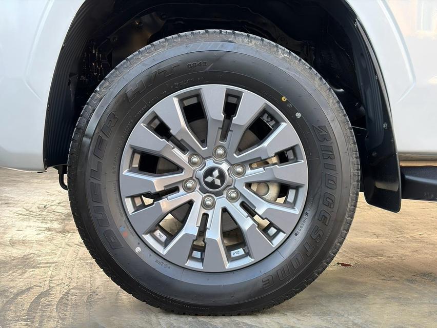 Mitsubishi Triton 2.4Ultra Plus ปี23 รูปที่ 19