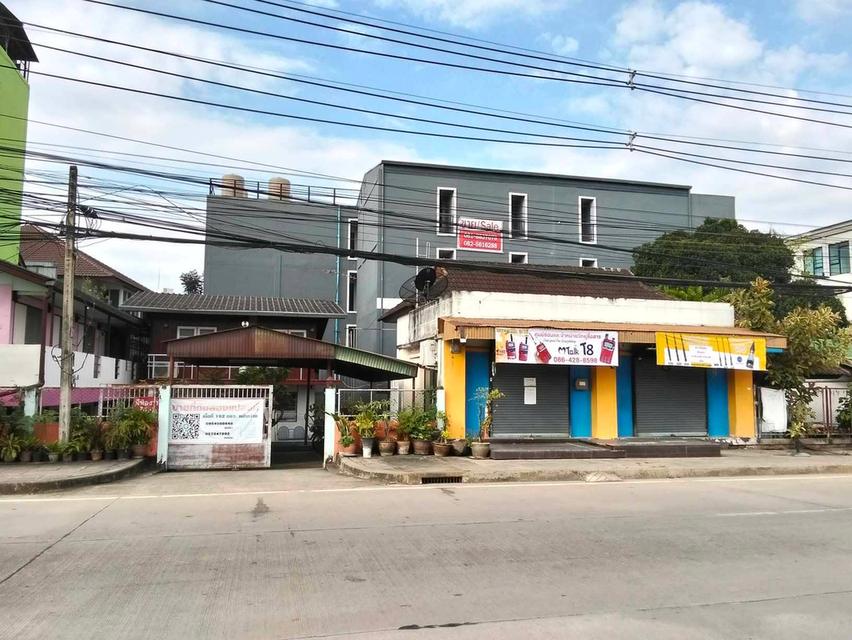 🧿💸บ้านอยู่แล้วรวย 💸🧿ที่ #เชียงใหม่  🚩 อ.เมือง จ.เชียงใหม่พื้น ที่ 192 ตรวา.  หน้าขว้าง 40 เมตร ลึก 20 เมตรพื้นที่หน้าบ้านและข้างกว้างมาก 1