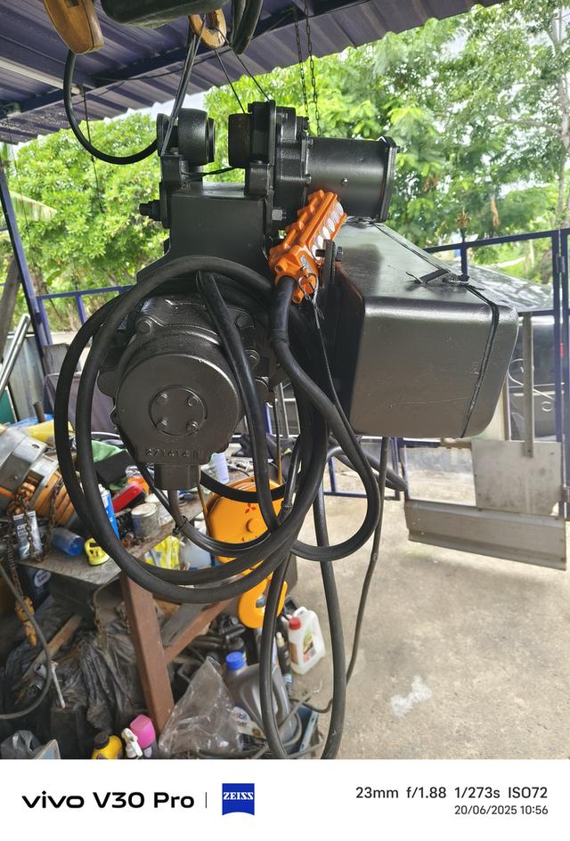รอกสลิงไฟฟ้า Mitsubishi รุ่น S-1/2LM รุ่นงานหนัก