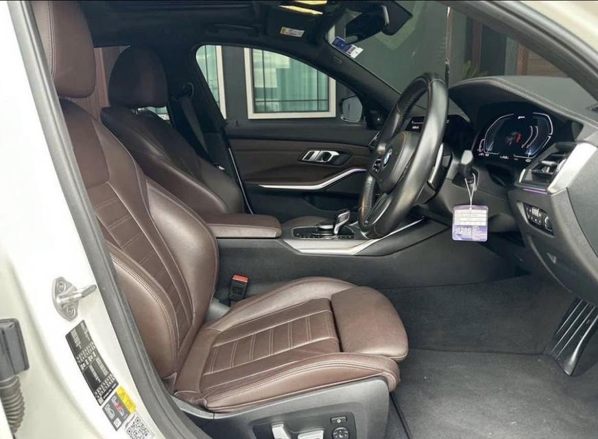 BMW 330e M Sport 2021 (G20) รูปที่ 8