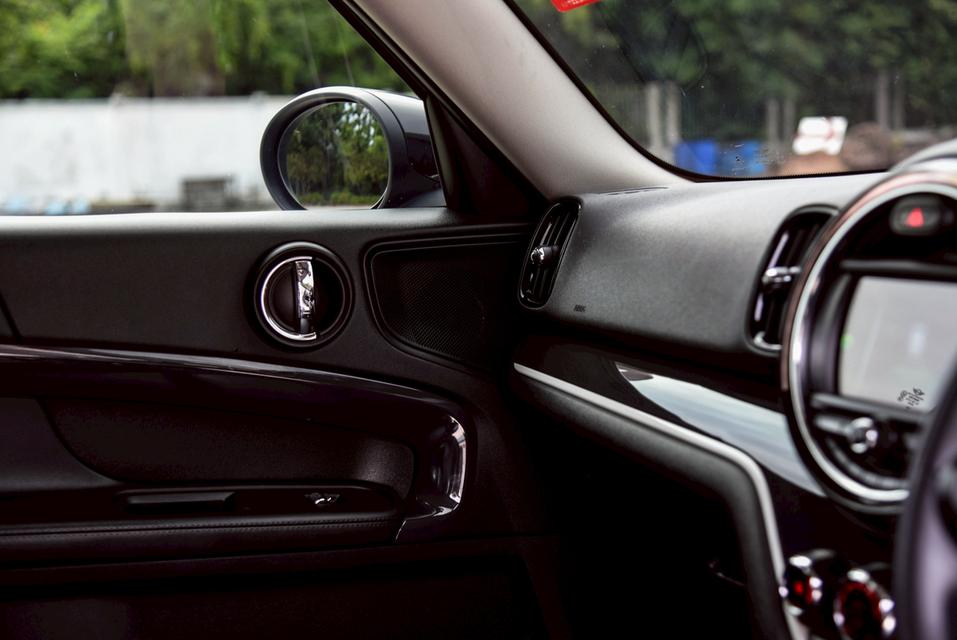 รหัสรถ CBL1004 MINI Cooper S Countryman 2.0 Entry F60 AT 2020 10