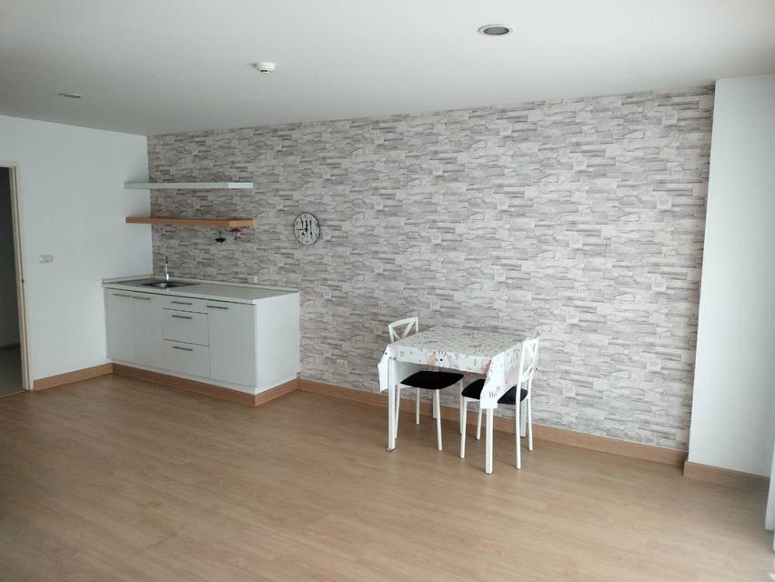 ขาย D5 Condo 51.86 ตรม. ตั้งอยู่ในซอยนวลจันทร์56 เขตบึงกุ่ม กทม. 5
