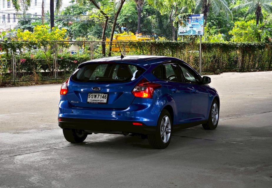 Ford Focus 1.6 Hatchback AT ปี 2013 รูปย่อยที่ 4