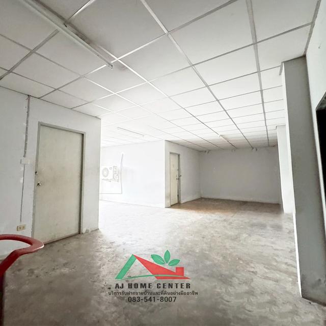 ขายตึก3ชั้นพร้อมโกดัง ขนาด145.8ตรว. หลังมุม โครงการแลนด์ แอนด์ แฟคทอรี่เฮ้าส์ ซ.เพชรเกษม95 10